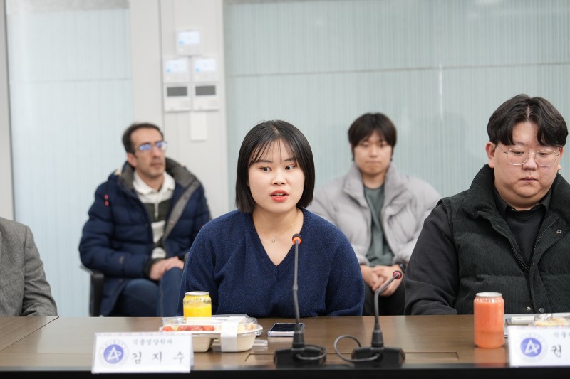 우수대학원생 시상식 (69).jpg